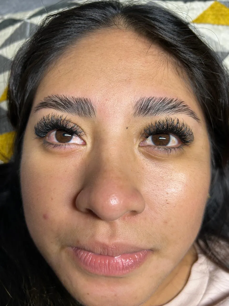 Tratamiento de laminado de cejas